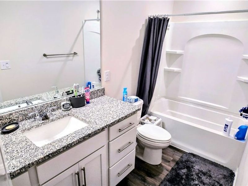 756 Hazelwood Drive , Vermilion, OH 44089 Photo 8