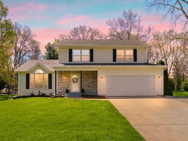22115 Indian Hill, Mattawan, MI 49071