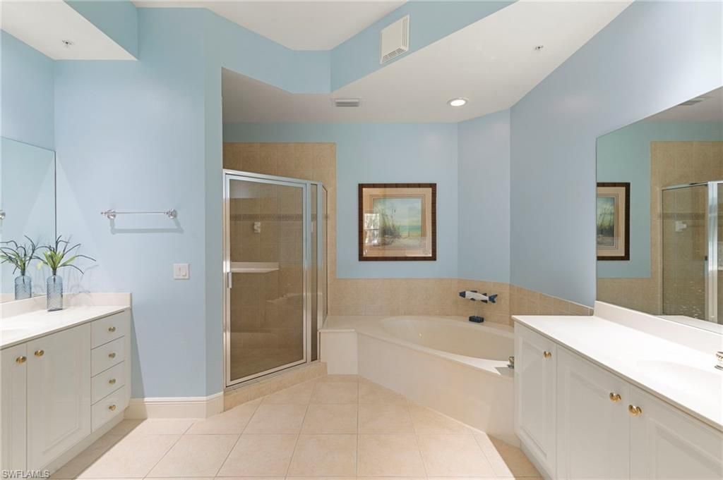 9066 Cascada Way, Unit 101, Naples, FL 34114 Photo