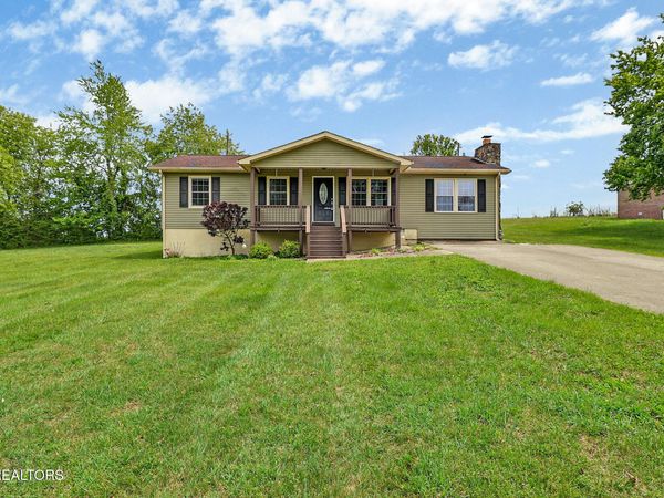 5209 Plateau Rd, Crossville, TN 38571