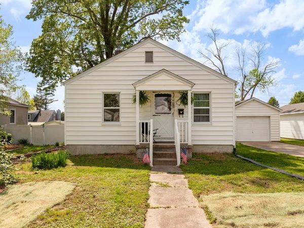318 S 3rd Street , Marion, IL 62959