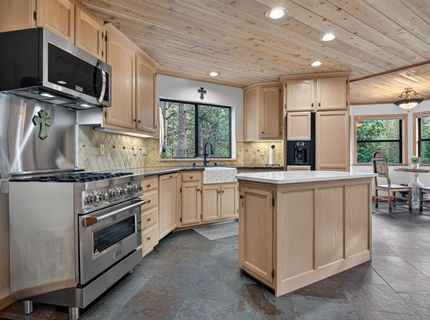 1914 War Hawk Way, Arnold, CA 95223 Photo