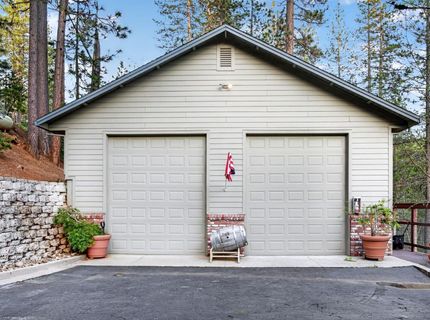 1914 War Hawk Way, Arnold, CA 95223 Photo
