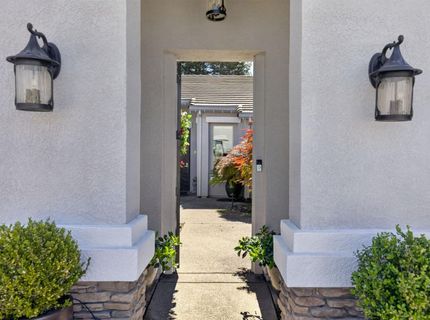 223 Saddlehorn Loop, Lincoln, CA 95648 Photo