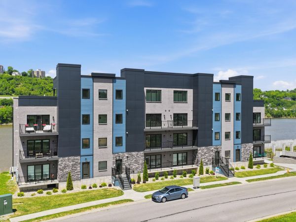 739 Manhattan Boulevard, Unit 302, Dayton, KY 41074
