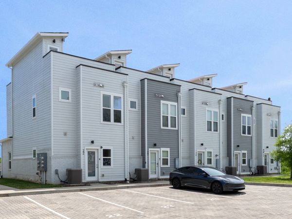 500 Creative Way , Unit 22, Madison, TN 37115