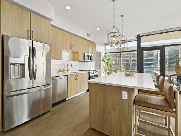 1212 Demonbreun St , Unit 1802, Nashville, TN 37203