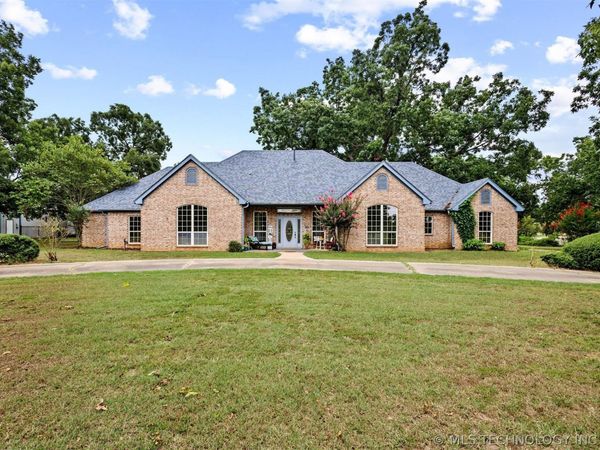 236 Pecan Acres Lane, Colbert, OK 74733