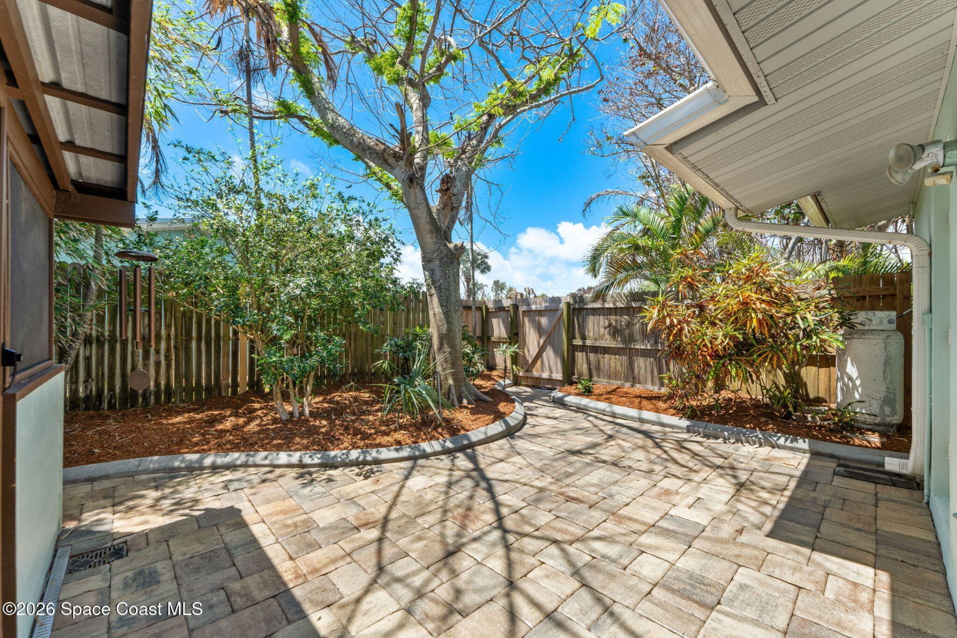 207 Pine Tree Drive , Indialantic, FL 32903 Photo