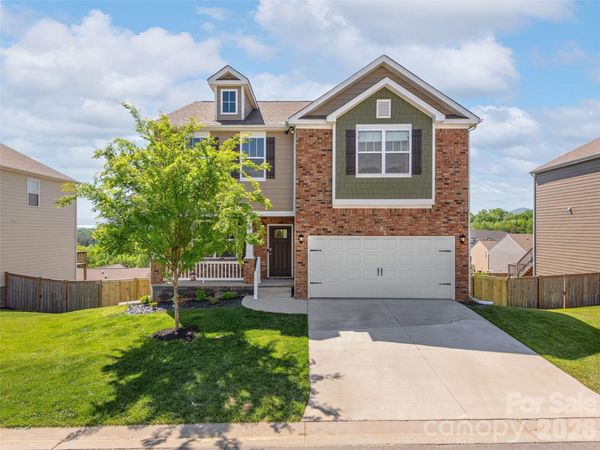 348 Tavernier Lane, Candler, NC 28715