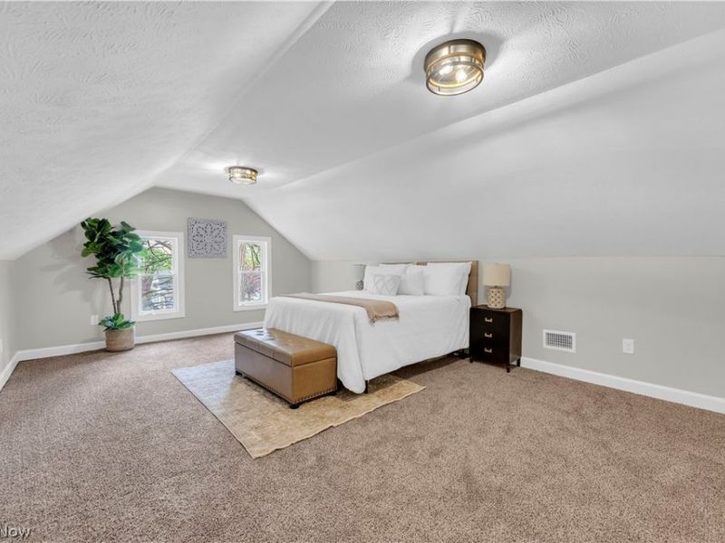 18155 Libby Road, Maple Heights, OH 44137 Photo 21