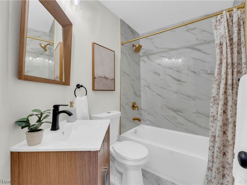 18155 Libby Road, Maple Heights, OH 44137 Photo 26