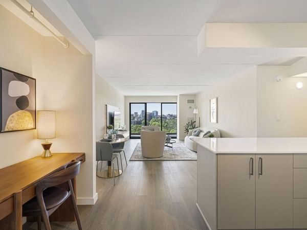 2460 Peachtree Road NE, Unit 201, Atlanta, GA 30305