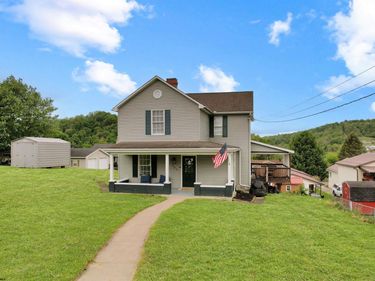367 Broadway Avenue, Star City, WV 26505