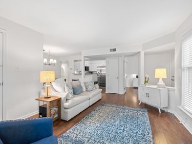 1021 Wirewood Drive, Unit 202, Raleigh, NC 27605