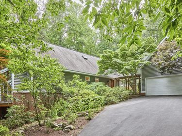 124 Steeplechase Road, Chapel Hill, NC 27514