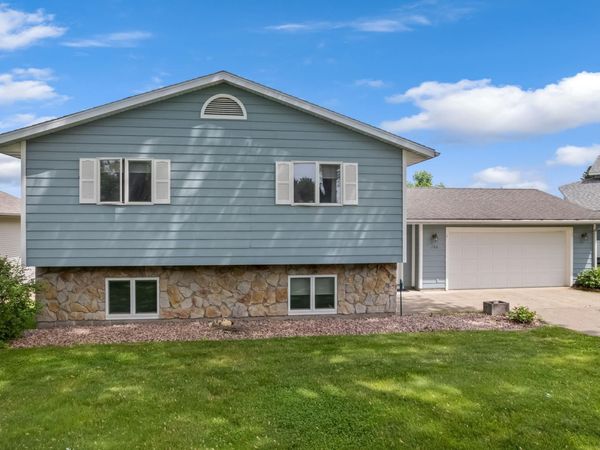 206 Skyline Heights, Wabasha, MN 55981