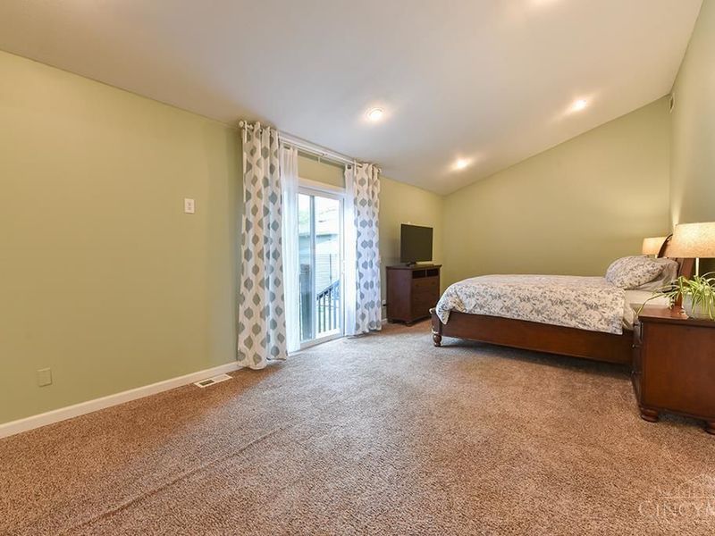 1350 Wagner Drive, Perry Twp, OH 45118 Photo 24