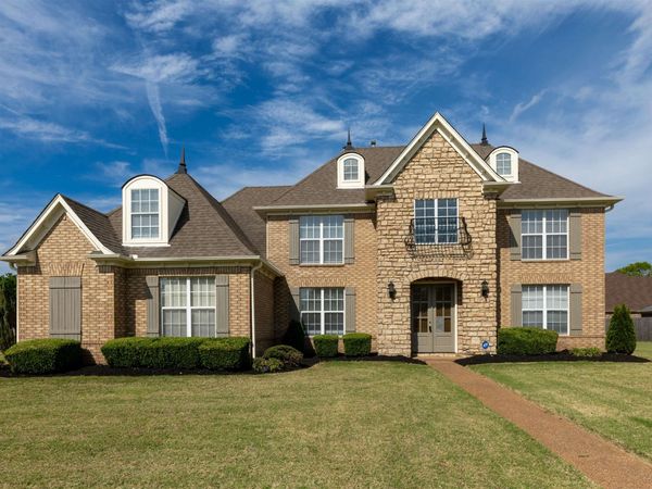 5151 SAWYER HOLLOW DR, Bartlett, TN 38002