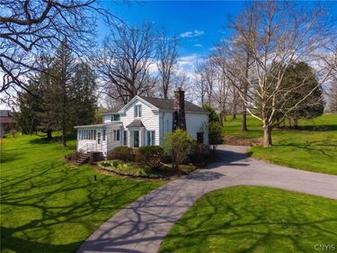5199 W Lake Road, Auburn, NY 13021