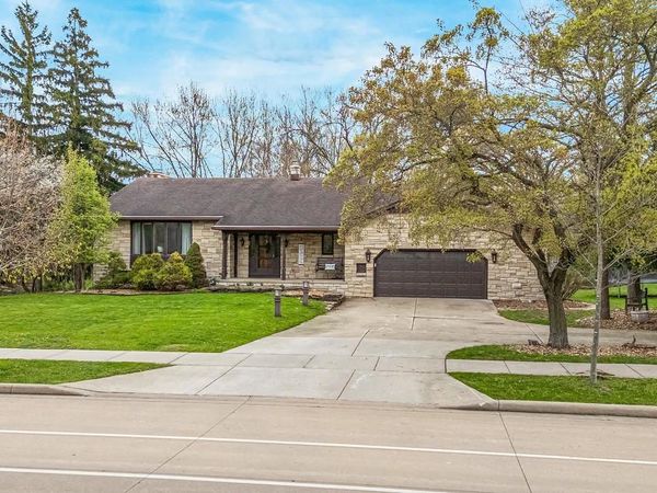 825 KIMBERLY AVENUE, Kimberly, WI 54136