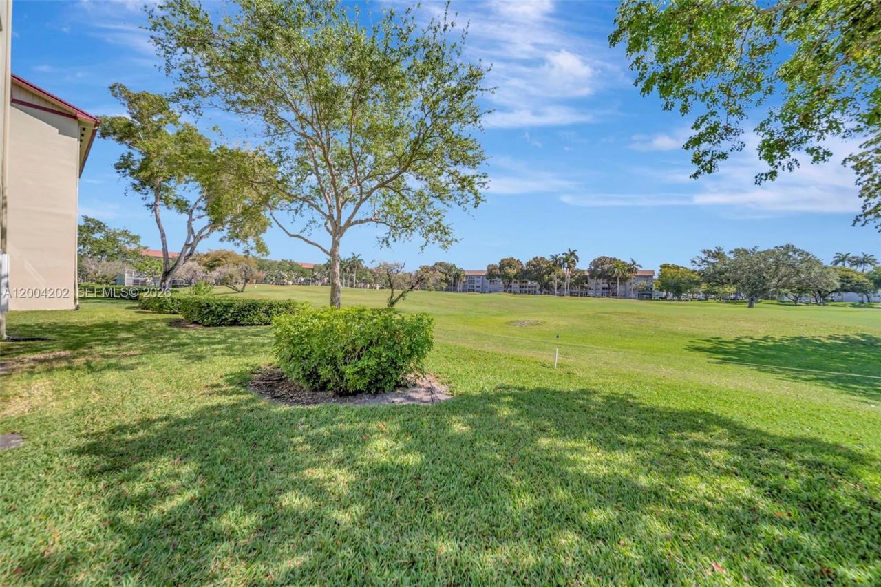 701 SW 128th Ave , Unit 207F, Pembroke Pines, FL 33027 Photo