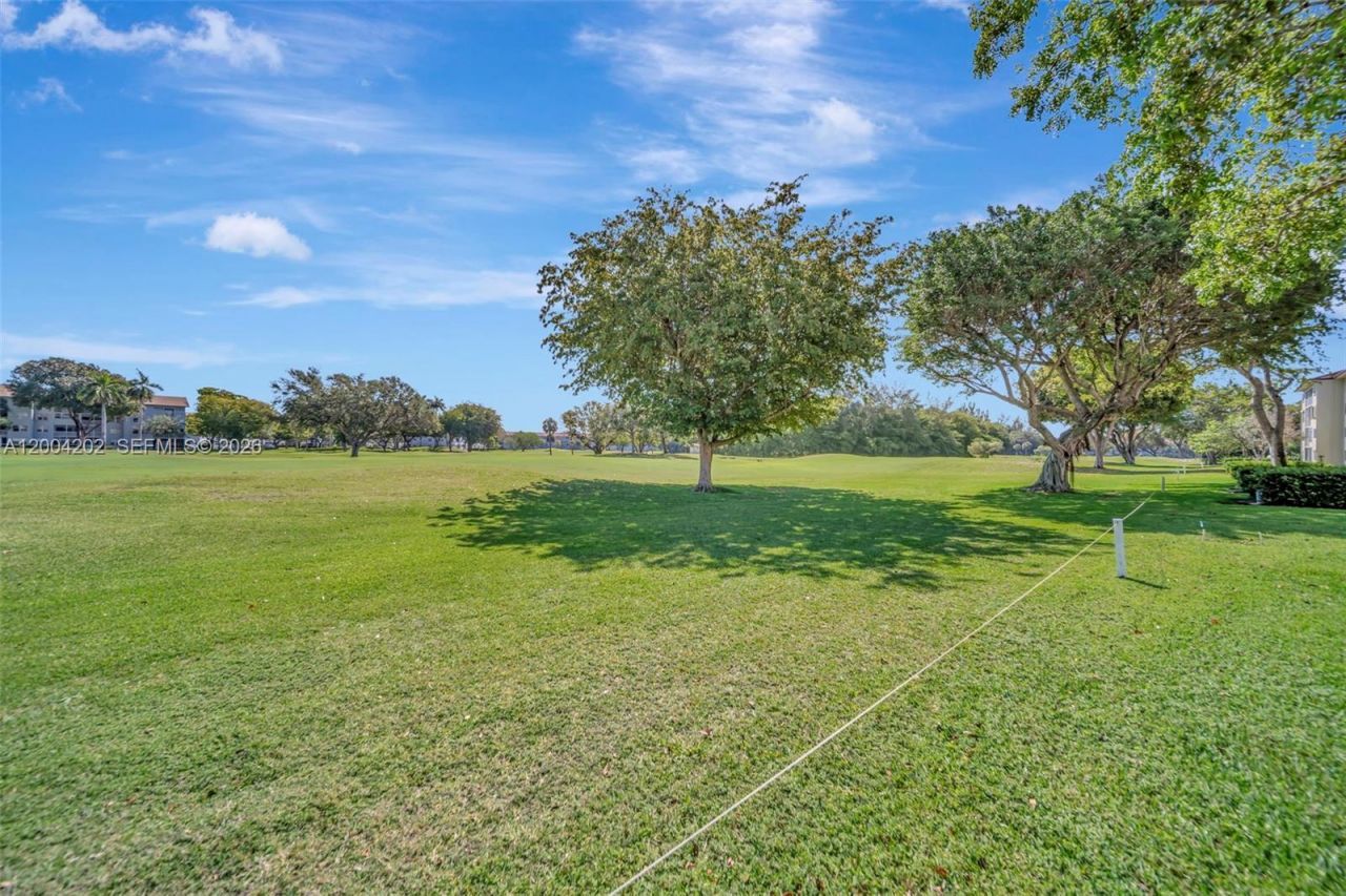701 SW 128th Ave , Unit 207F, Pembroke Pines, FL 33027 Photo