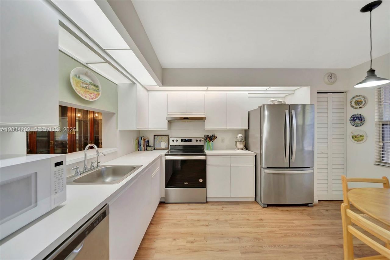 701 SW 128th Ave , Unit 207F, Pembroke Pines, FL 33027 Photo