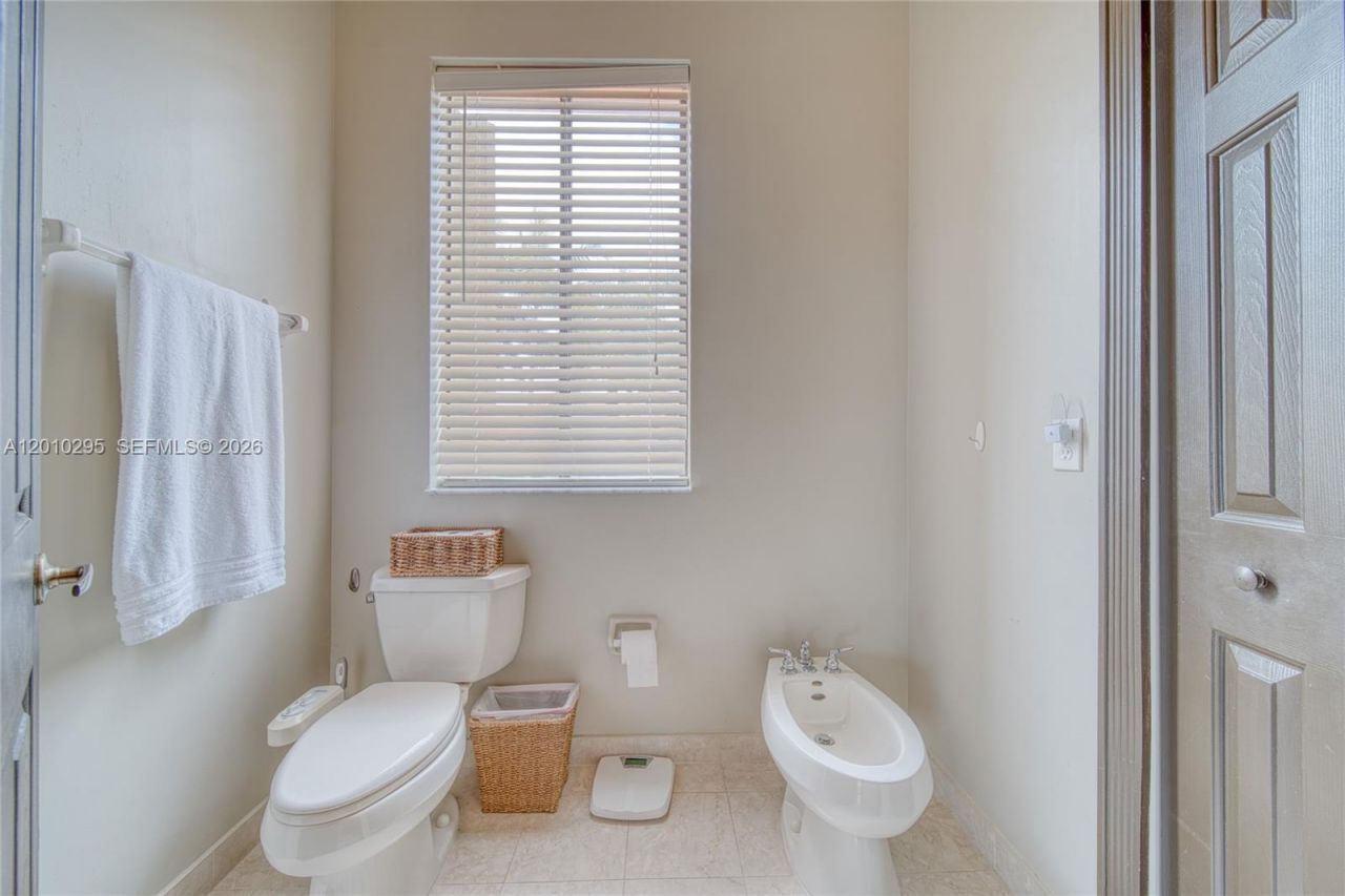 7601 SW 187th St, Cutler Bay, FL 33157 Photo