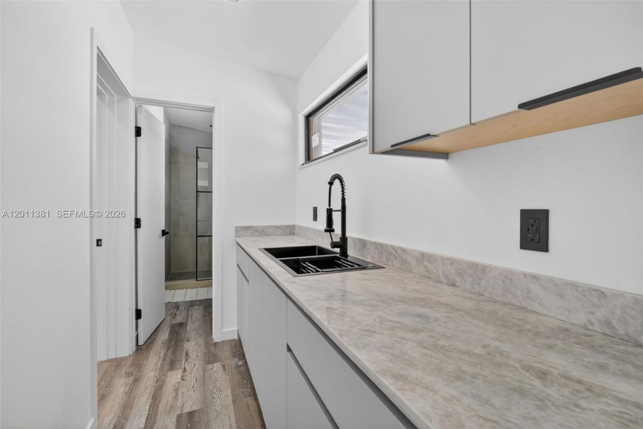 2131 N 53rd Ave, Hollywood, FL 33021 Photo