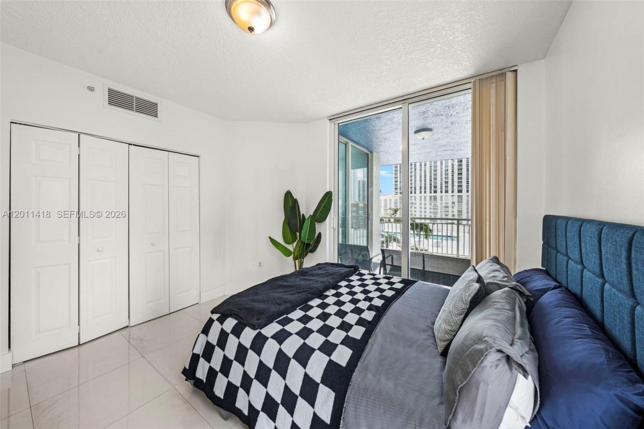 275 NE 18th St , Unit 708, Miami, FL 33132 Photo