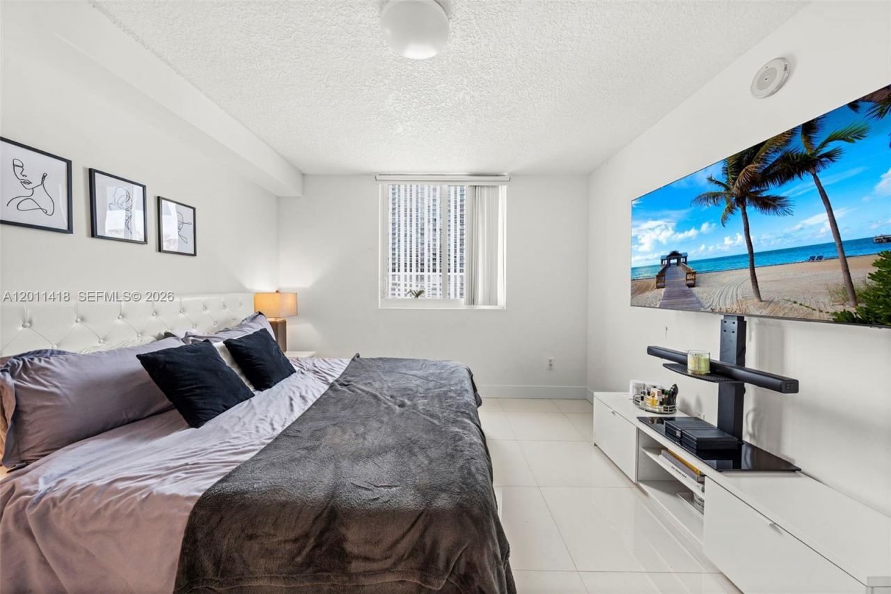 275 NE 18th St , Unit 708, Miami, FL 33132 Photo