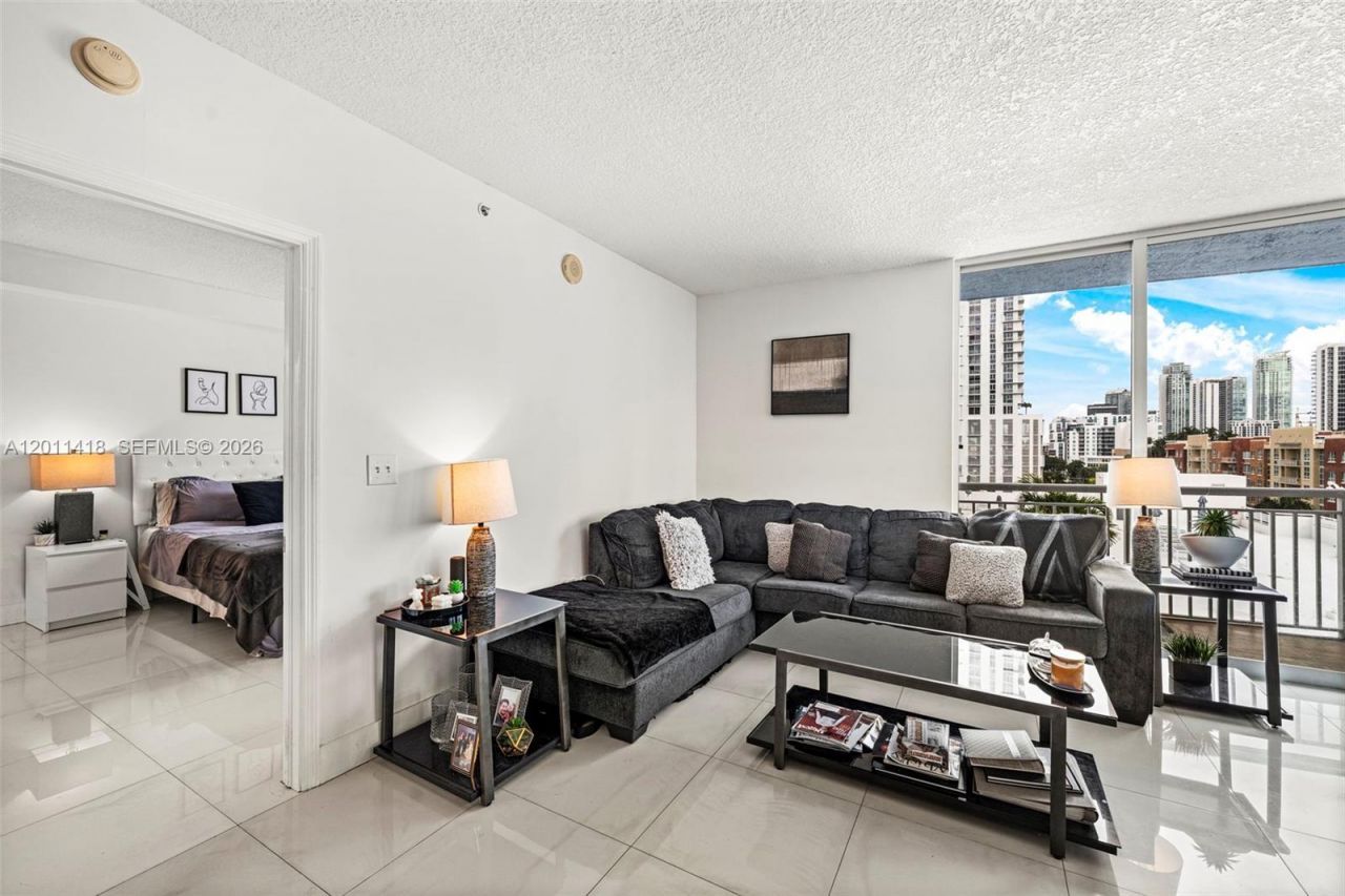 275 NE 18th St , Unit 708, Miami, FL 33132 Photo