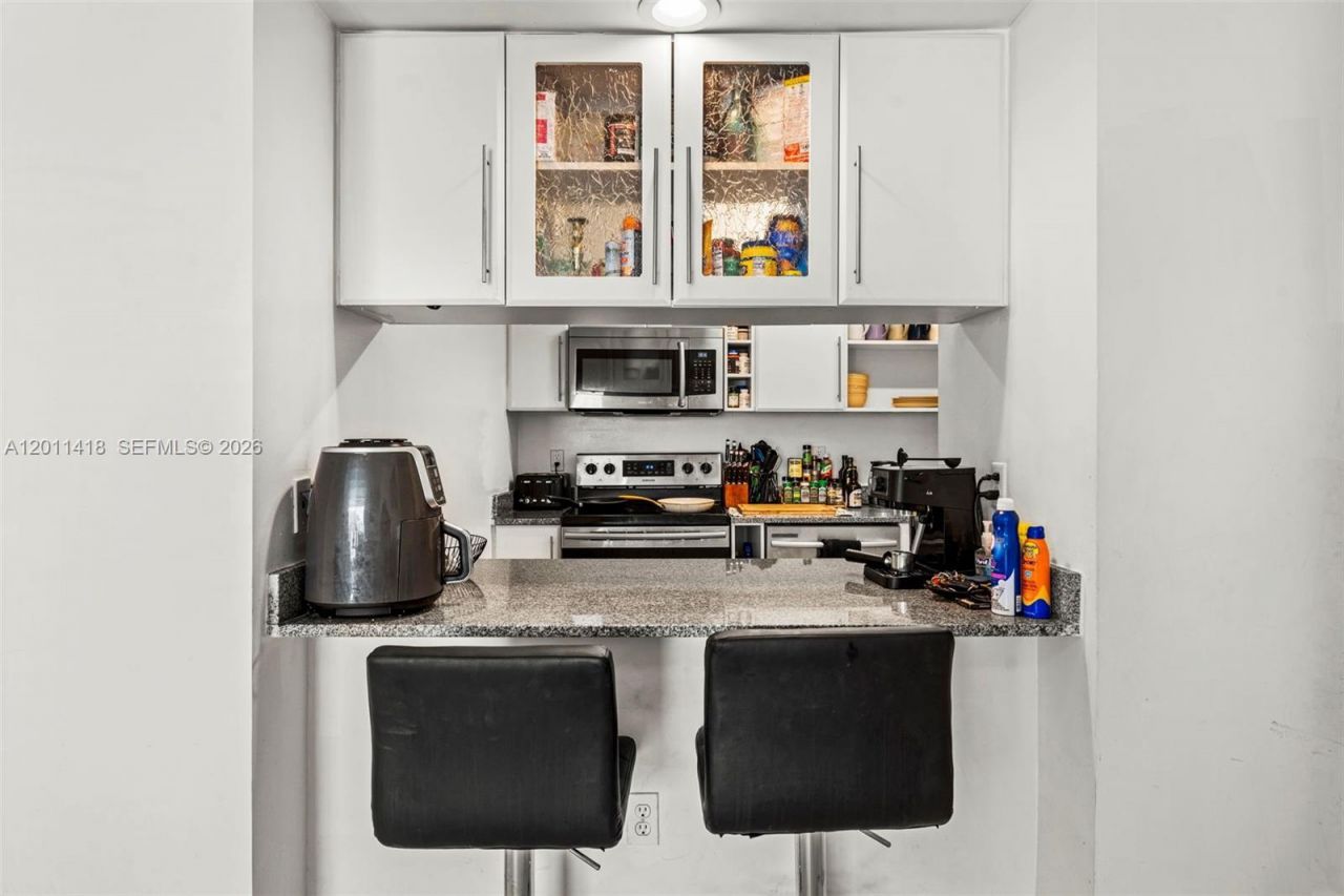 275 NE 18th St , Unit 708, Miami, FL 33132 Photo