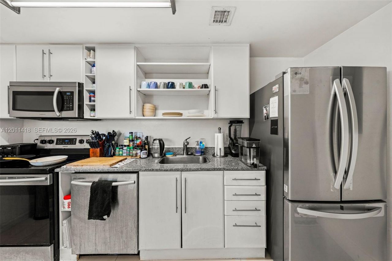275 NE 18th St , Unit 708, Miami, FL 33132 Photo