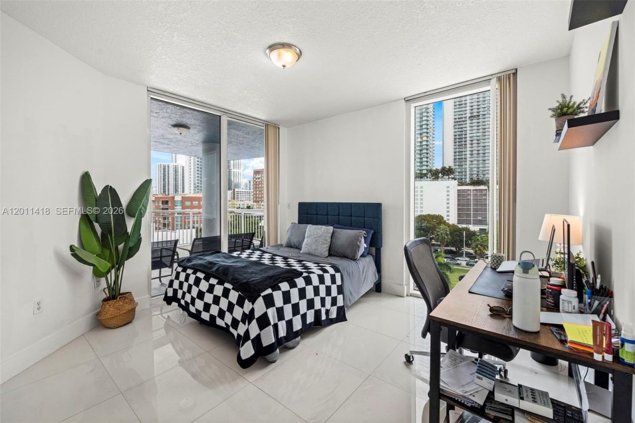 275 NE 18th St , Unit 708, Miami, FL 33132 Photo