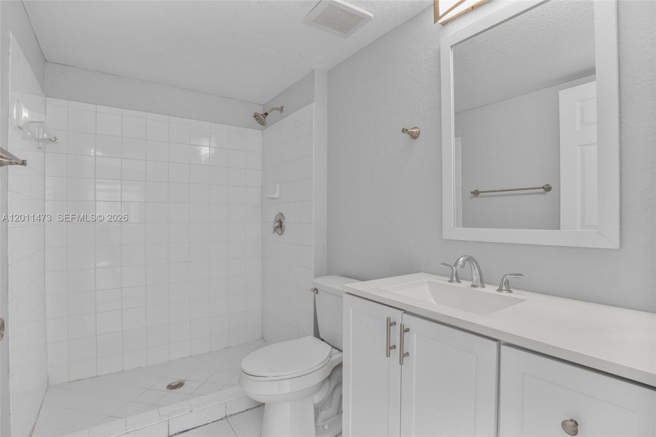 15410 SW 284th St , Unit 8208, Homestead, FL 33033 Photo