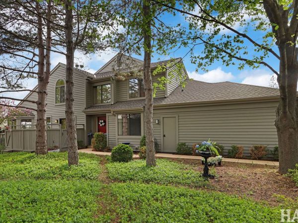 897 Longmeadow Court , Unit 1044, Lake Barrington, IL 60010