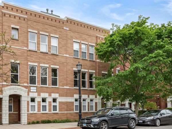 529 Chicago Avenue, Unit A, Evanston, IL 60202