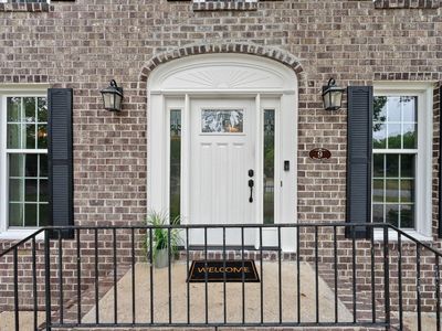 9 Windsor Drive, Charleston, SC 29407