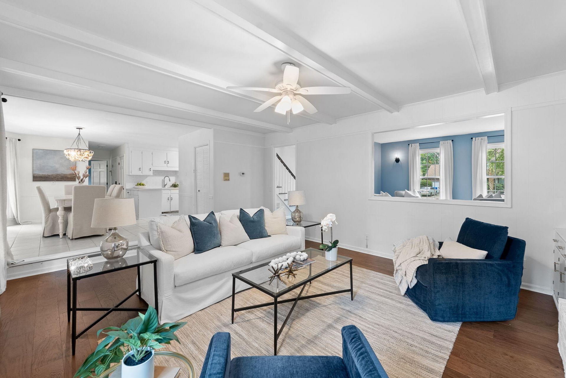 9 Windsor Drive Photo 10