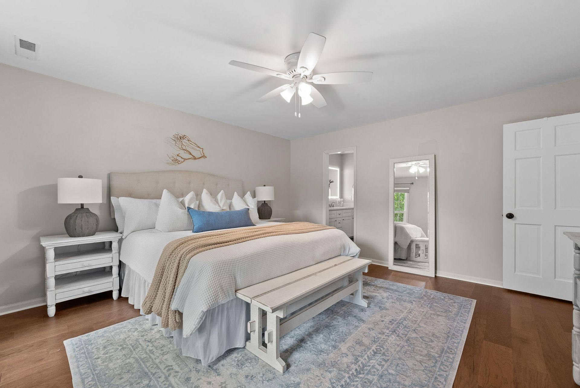 9 Windsor Drive Photo 22