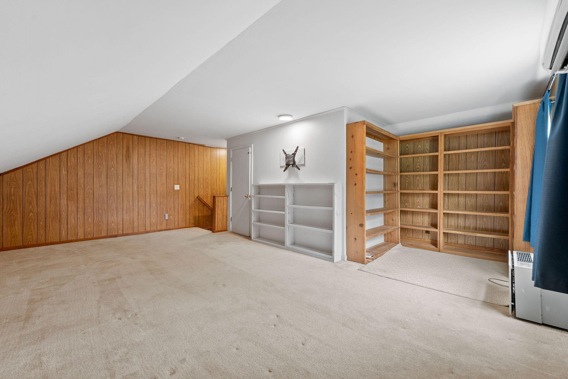 9 Windsor Drive Photo 31