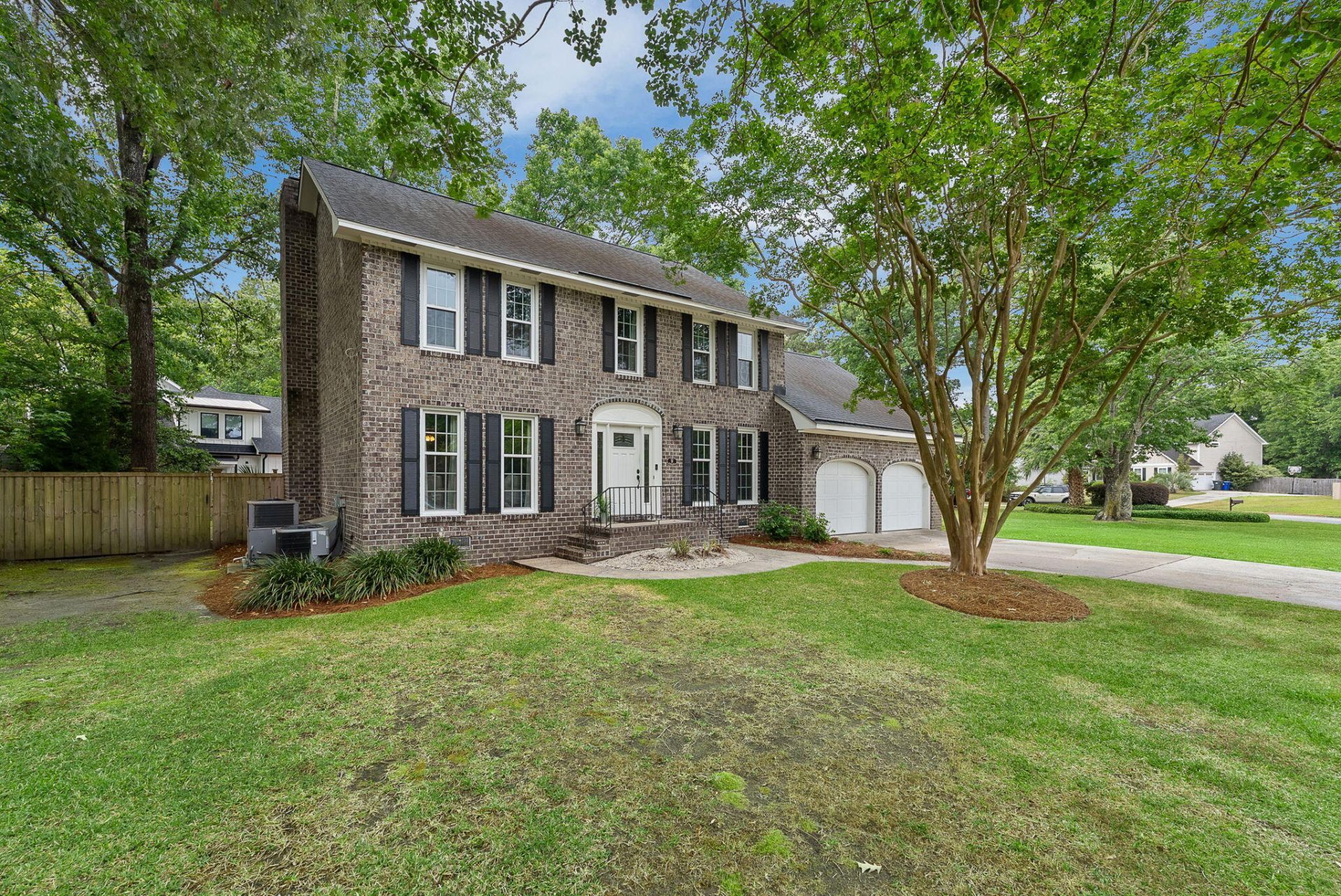 9 Windsor Drive Photo 39