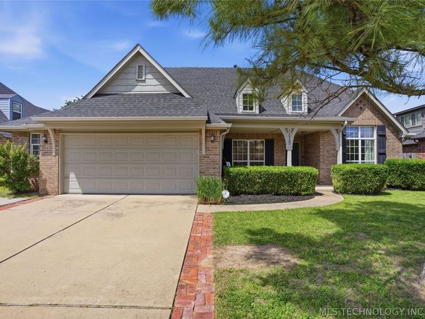 11720 S Vine Street , Jenks, OK 74037