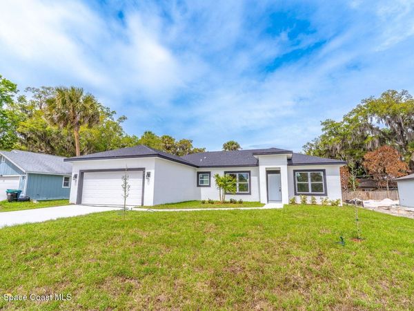 983 Pace Drive NW, Palm Bay, FL 32907