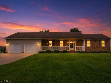 9272 Andora Road NE, East Rochester, OH 44625