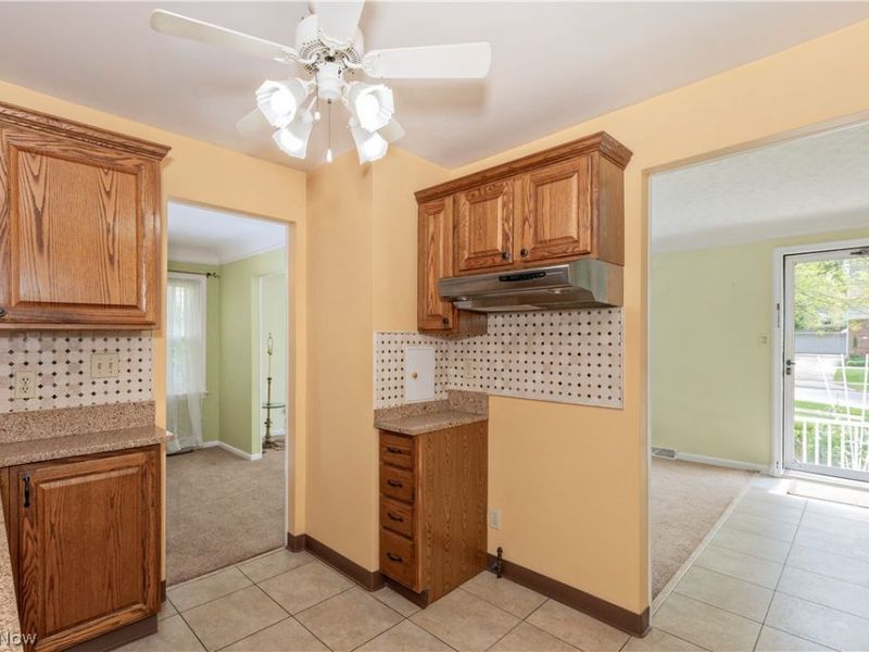 4809 Westbourne Road, Lyndhurst, OH 44124 Photo 10