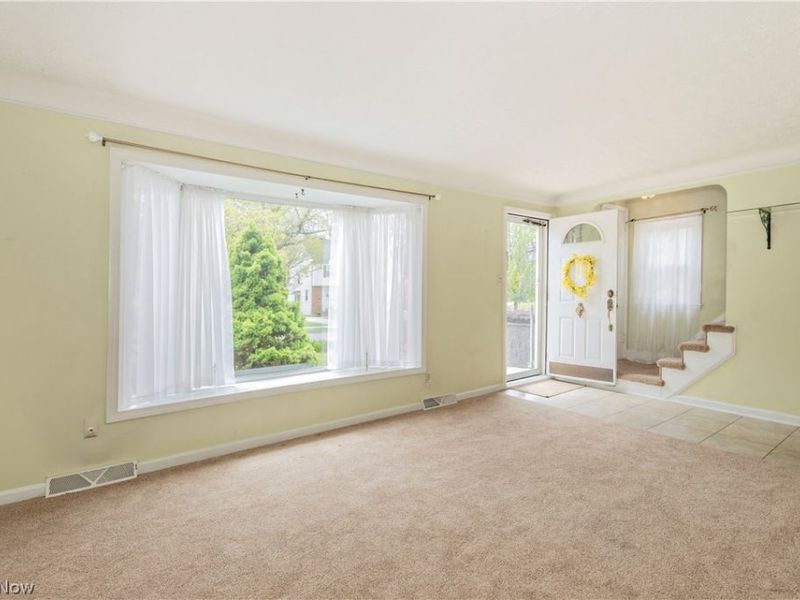 4809 Westbourne Road, Lyndhurst, OH 44124 Photo 3