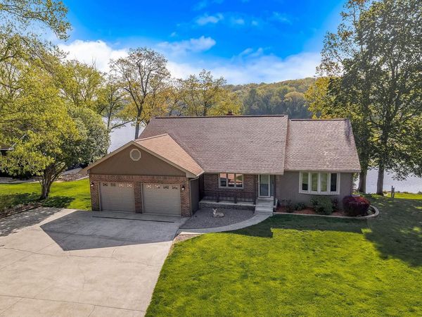 618 Beechwood Drive, Monticello, IN 47960